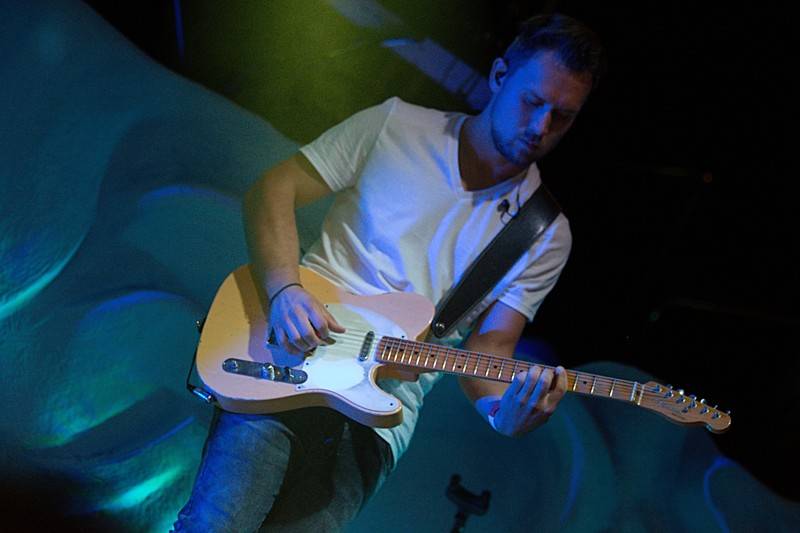 Ben Cristovao předvedl ve Žlutých lázních skvělou show plnou překvapení