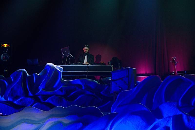 Ben Cristovao předvedl ve Žlutých lázních skvělou show plnou překvapení