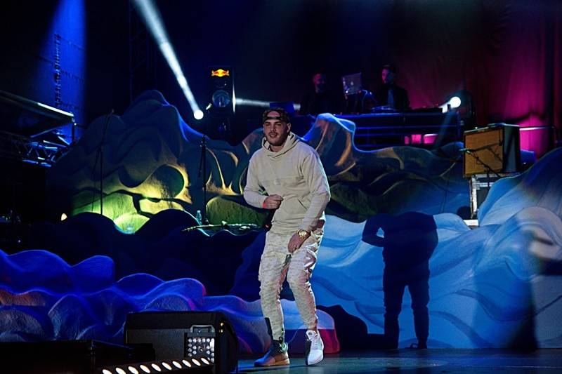 Ben Cristovao předvedl ve Žlutých lázních skvělou show plnou překvapení