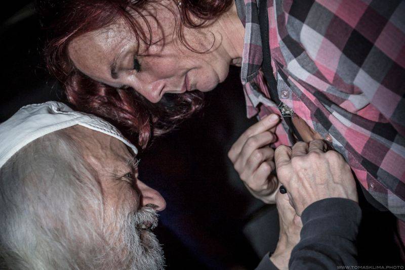 Brutus svým fanouškům ve Vagonu předvedl bigbítovou smršť 