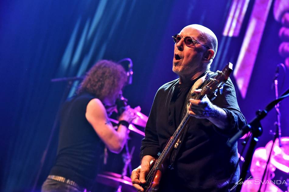 Nazareth v brněnském Sonu servírovali své největší hity 