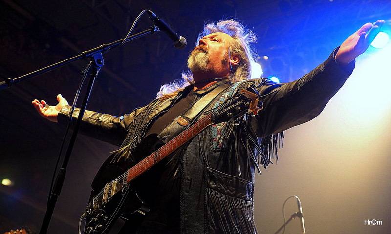 Nazareth zpívali hity Love Hurts nebo Dream On pražské Lucerně