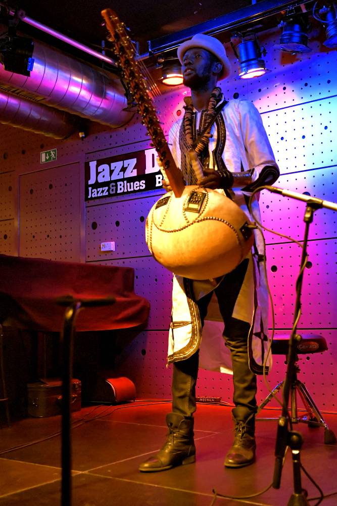 Moussa Cissokho - Jan Galega Bronnimann - Omri Hason African Project hráli v Jazz Docku