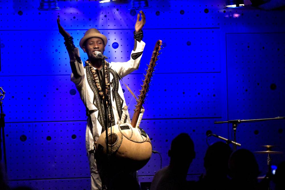 Moussa Cissokho - Jan Galega Bronnimann - Omri Hason African Project hráli v Jazz Docku