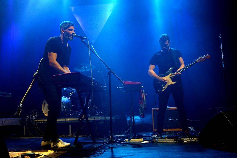 Thom Artway v Paláci Akropolis vzpomínal na cesty po světě a zahrál hned několik novinek