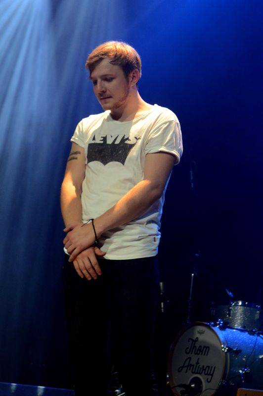 Thom Artway v Paláci Akropolis vzpomínal na cesty po světě a zahrál hned několik novinek