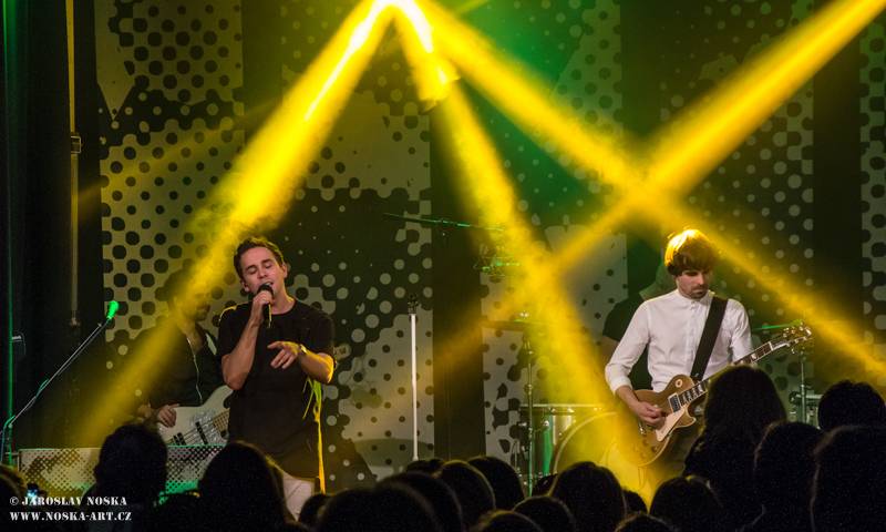 Slza rozezpívala v Jirkově celé divadlo, předvedla i novinku Holomráz z chystané desky 