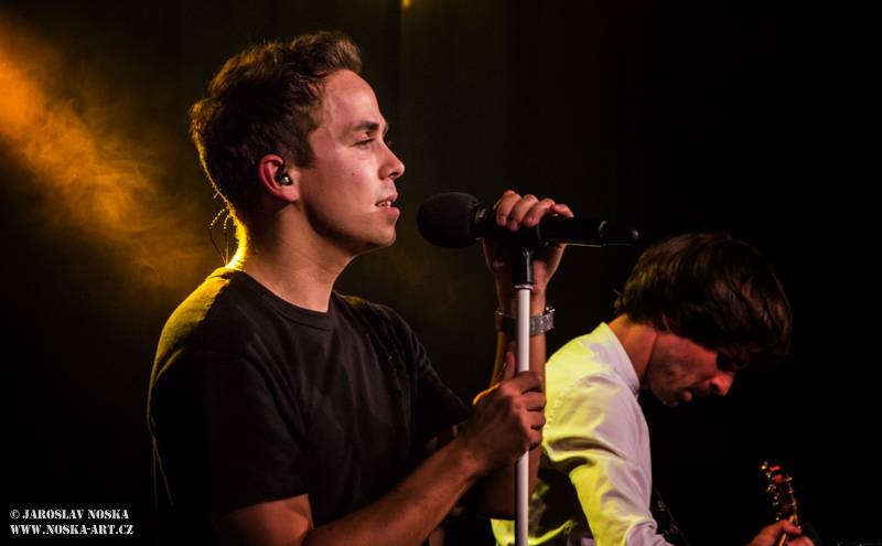 Slza rozezpívala v Jirkově celé divadlo, předvedla i novinku Holomráz z chystané desky 