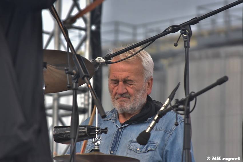 Pilsner fest: Milovníkům dobrého piva hráli Monkey Business, Mňága a Žďorp nebo Alice