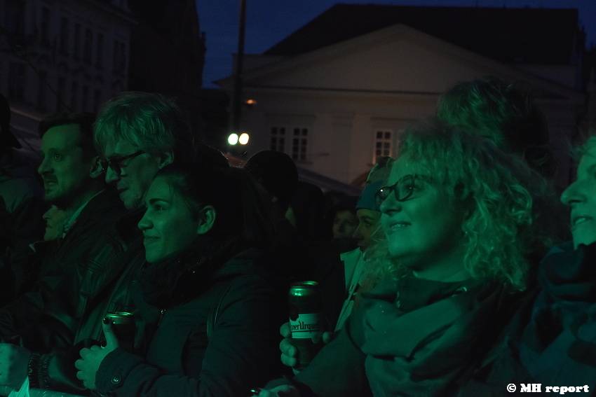 Pilsner fest: Milovníkům dobrého piva hráli Monkey Business, Mňága a Žďorp nebo Alice