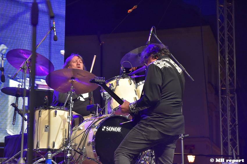 Pilsner fest: Milovníkům dobrého piva hráli Monkey Business, Mňága a Žďorp nebo Alice