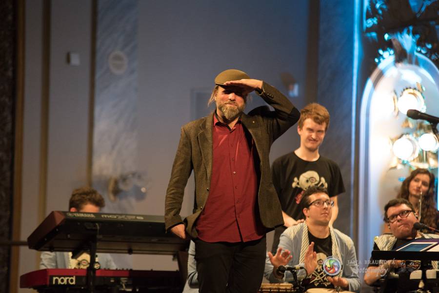 Fenomenální The Tap Tap odehráli benefiční koncert pro plzeňský Hospic svatého Lazara v Plzni