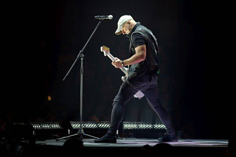 Kabát vyprodal halu i v Českých Budějovicích