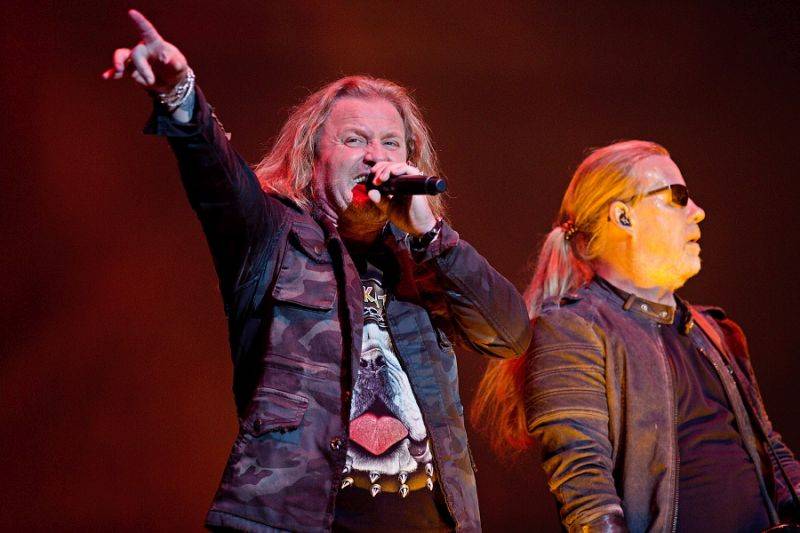 Kabát vyprodal halu i v Českých Budějovicích