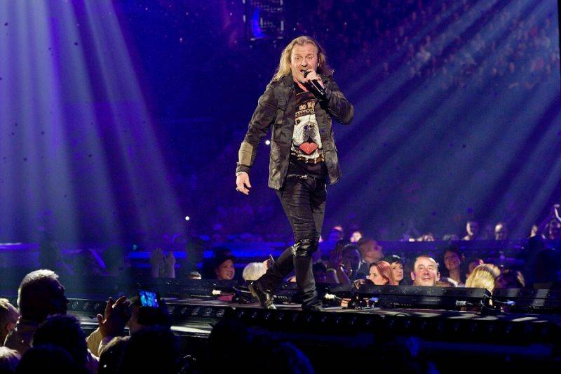 Kabát vyprodal halu i v Českých Budějovicích