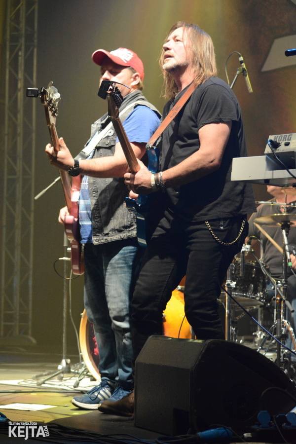 Sweet v Praze zvedali fanoušky ze sedadel