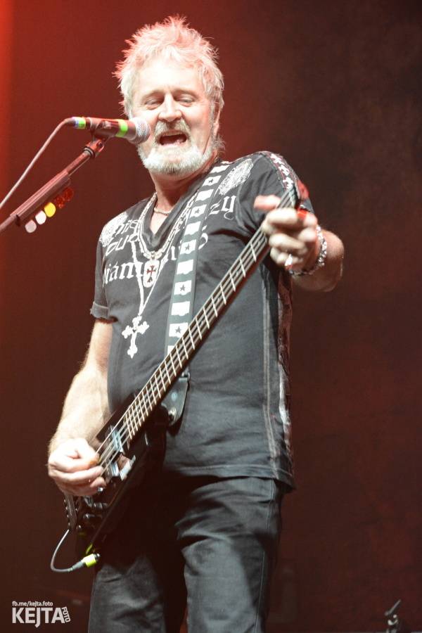 Sweet v Praze zvedali fanoušky ze sedadel