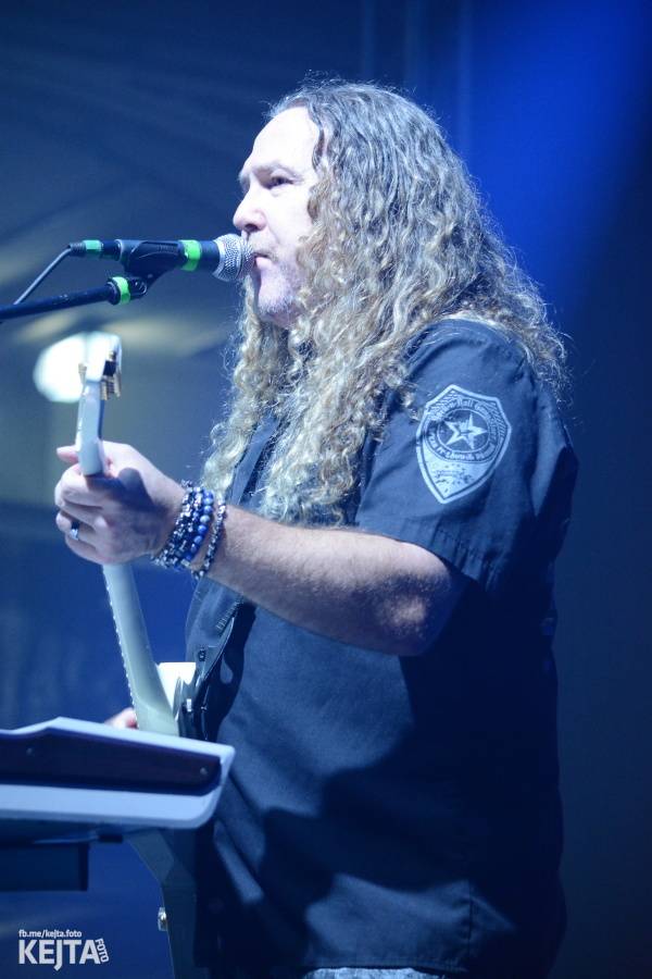 Sweet v Praze zvedali fanoušky ze sedadel