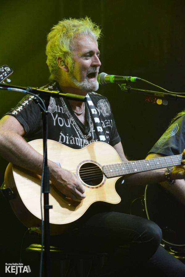 Sweet v Praze zvedali fanoušky ze sedadel