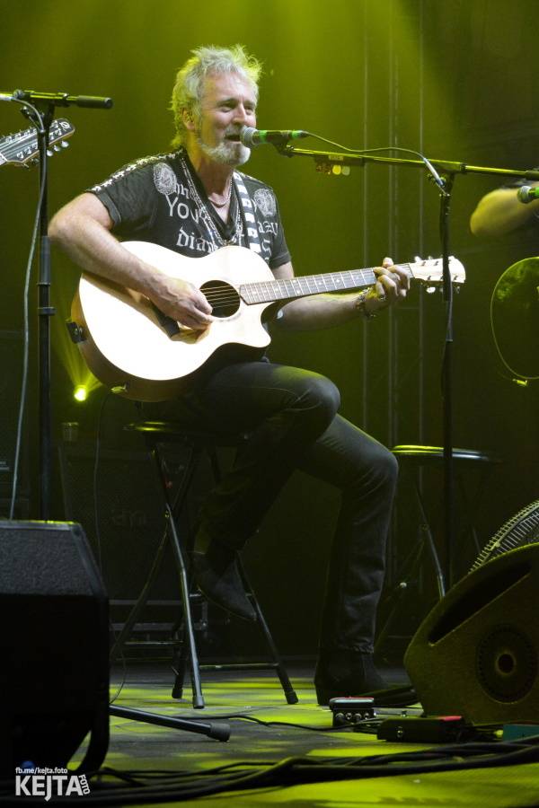 Sweet v Praze zvedali fanoušky ze sedadel