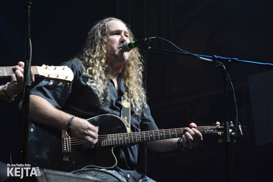 Sweet v Praze zvedali fanoušky ze sedadel