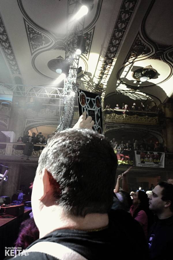 Sweet v Praze zvedali fanoušky ze sedadel