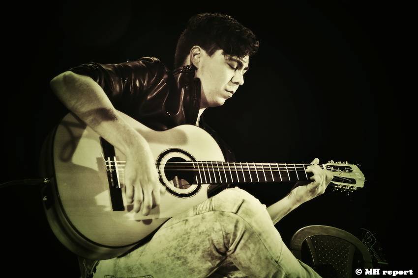 Master Guitar hráli v plzeňské Šeříkovce slavné rockové hity od Iron Maiden, Helloween i Metalliky