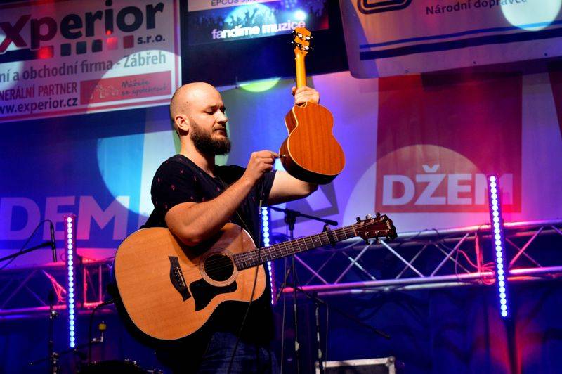 Džemfest oslavil plnoletost, hráli Tomáš Klus, Rybičky 48, Voxel nebo Pokáč