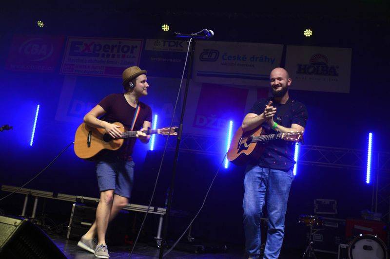 Džemfest oslavil plnoletost, hráli Tomáš Klus, Rybičky 48, Voxel nebo Pokáč