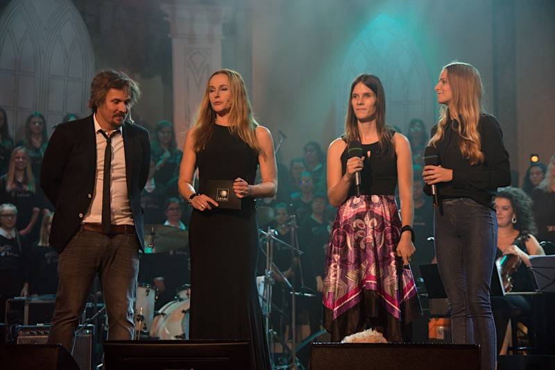 Světlo pro Světlušku rozsvítili Marek Ztracený, Anna K., Lenny nebo Ewa Farna a David Stypka