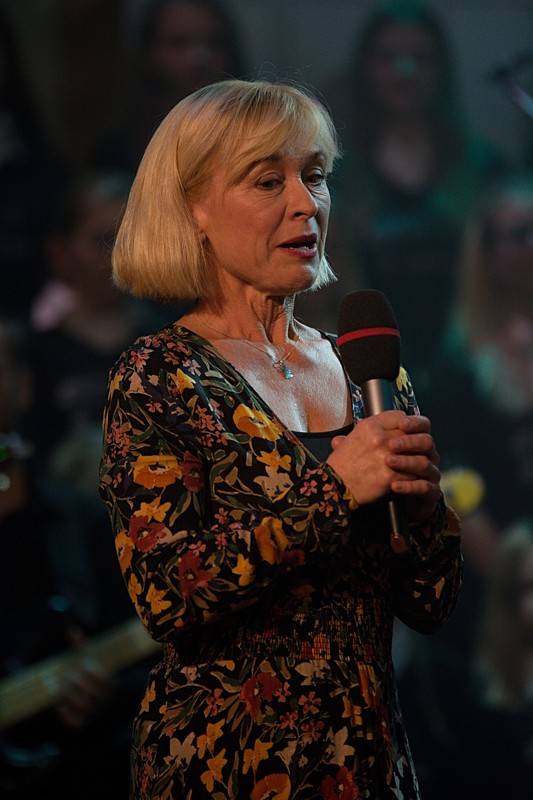 Světlo pro Světlušku rozsvítili Marek Ztracený, Anna K., Lenny nebo Ewa Farna a David Stypka