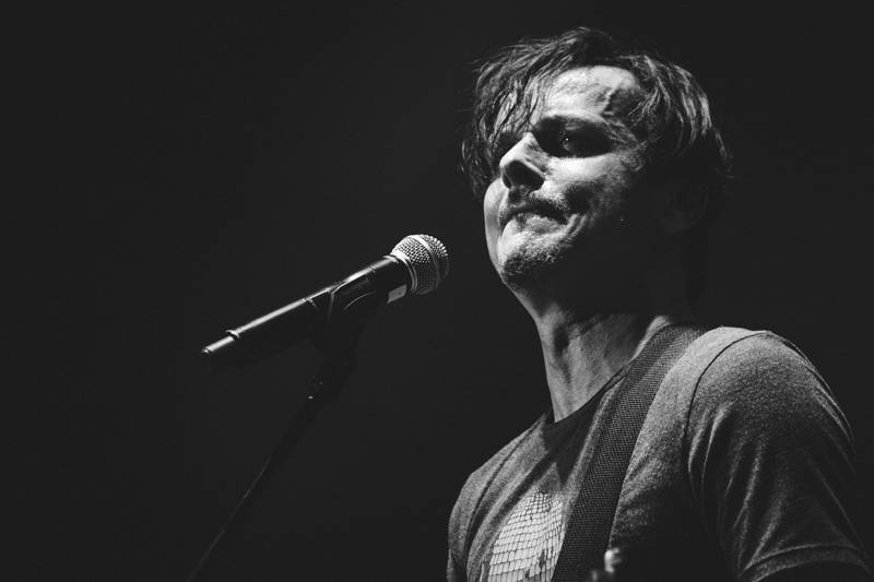 LIVE: Chinaski zahájili své dosud největší turné ve vyprodané Ostravar aréně