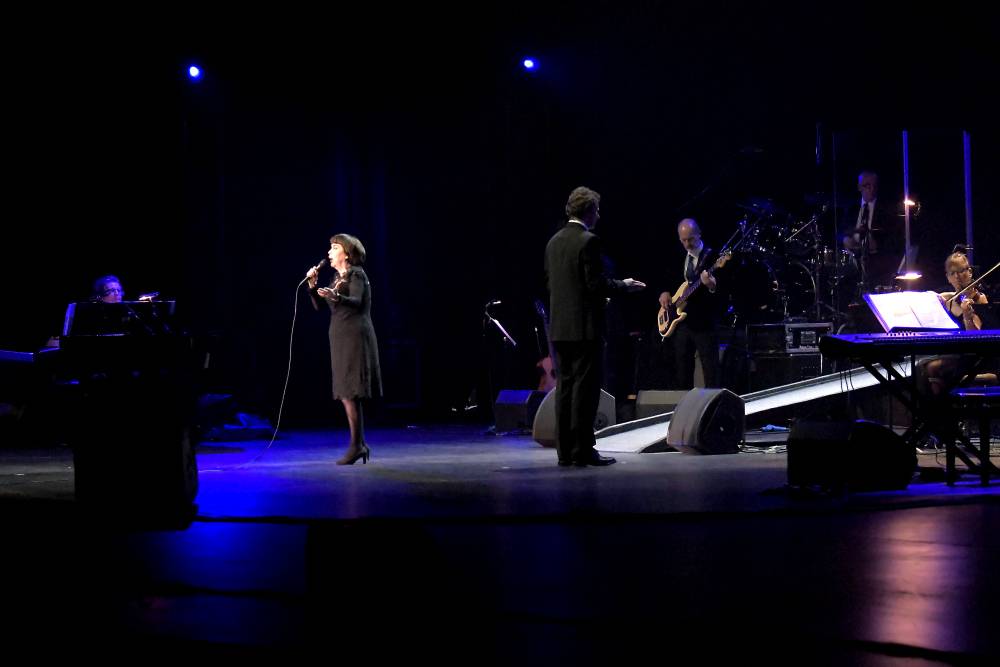 Mireille Mathieu po roce opět v Praze: Francouzské šansony zněly Kongresovým centrem