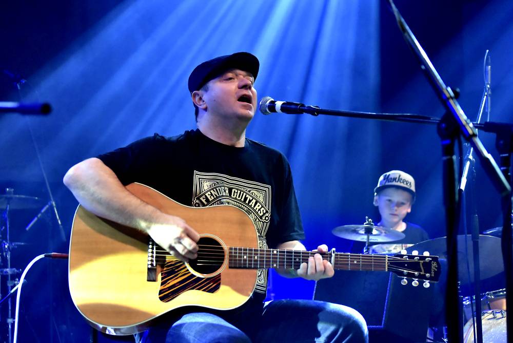 Bluefest se po roce vrátil do Lucerna Music Baru, zahráli Kenny Neal nebo Anthony Gomes