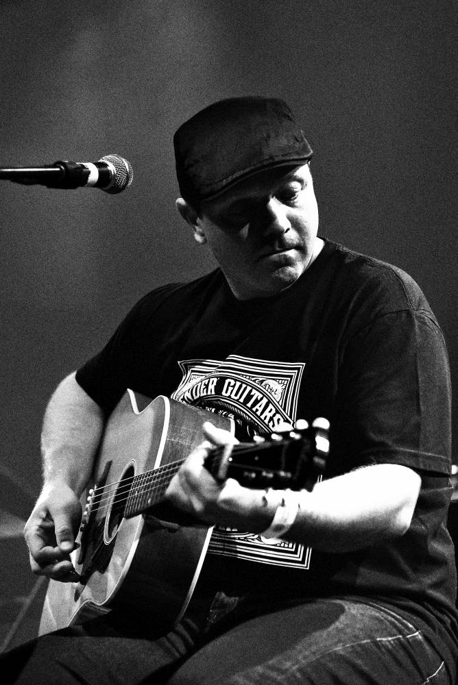 Bluefest se po roce vrátil do Lucerna Music Baru, zahráli Kenny Neal nebo Anthony Gomes