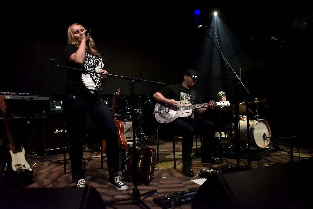 Bluefest se po roce vrátil do Lucerna Music Baru, zahráli Kenny Neal nebo Anthony Gomes