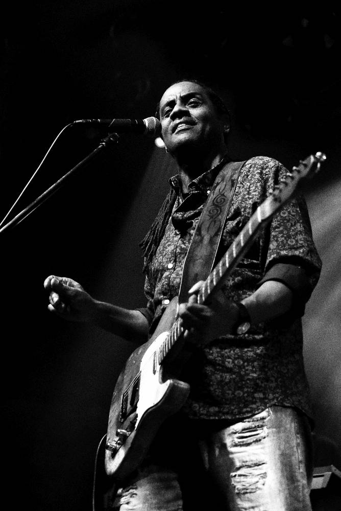 Bluefest se po roce vrátil do Lucerna Music Baru, zahráli Kenny Neal nebo Anthony Gomes