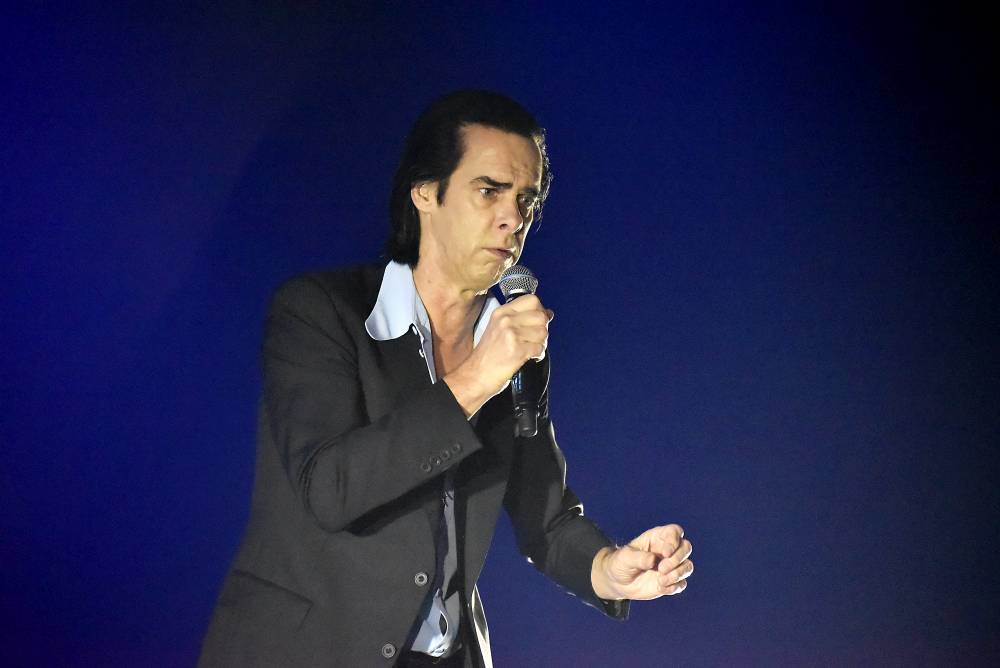 Uhrančivý Nick Cave v Praze druhým objektivem