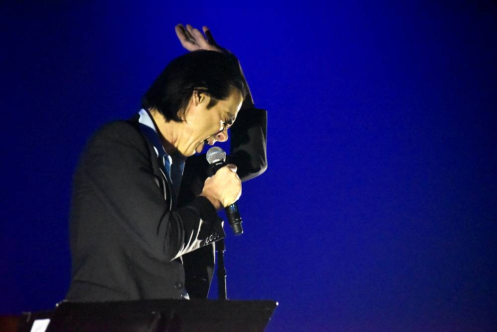 Uhrančivý Nick Cave v Praze druhým objektivem