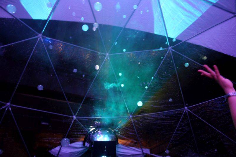 Nebe předvedli v Praze na Výstavišti nebeskou show