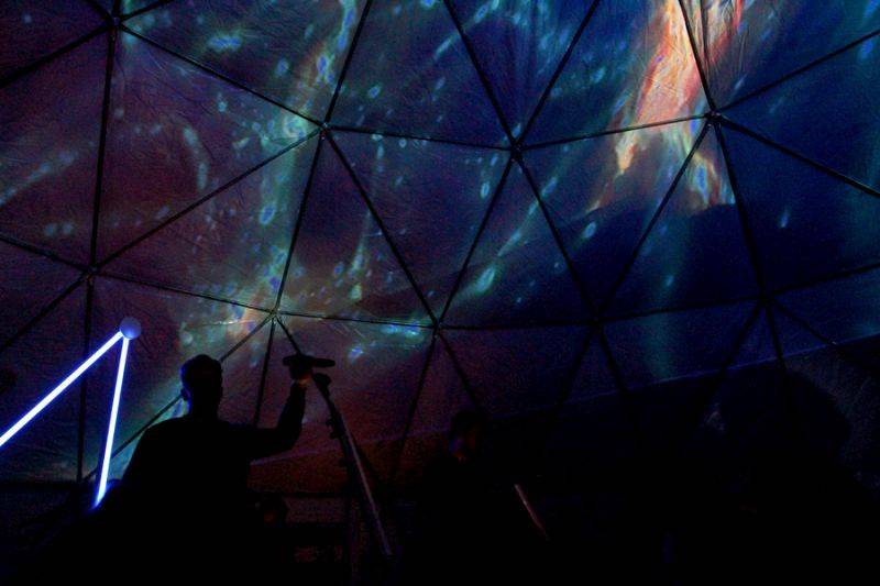 Nebe předvedli v Praze na Výstavišti nebeskou show