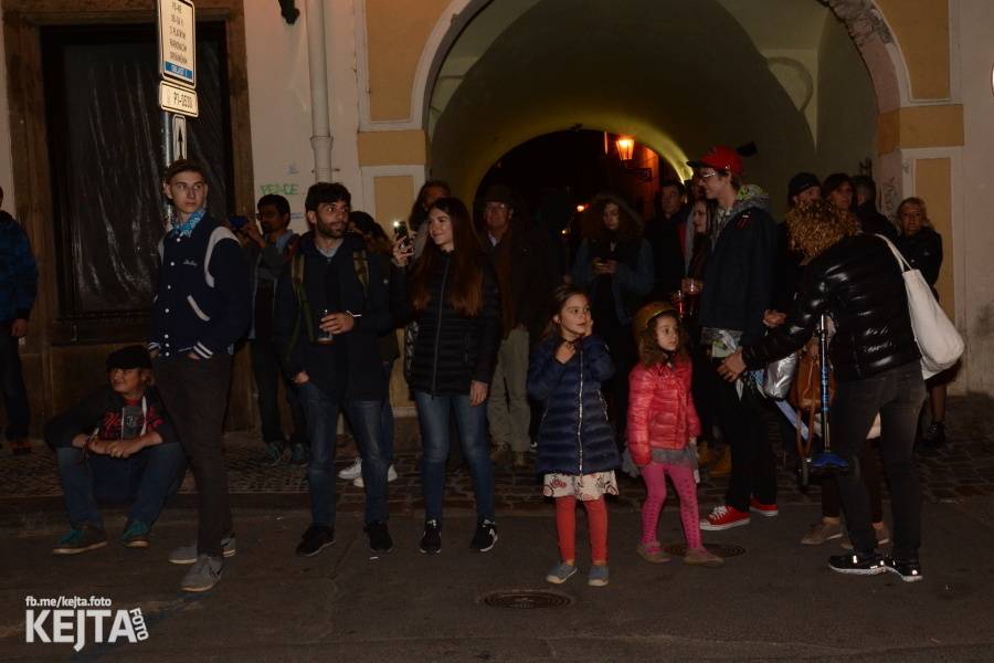 Klub Chapeau Rouge oslavil své 98. narozeniny, zahráli Kapitán Demo, Vložte kočku nebo Ghost Of You