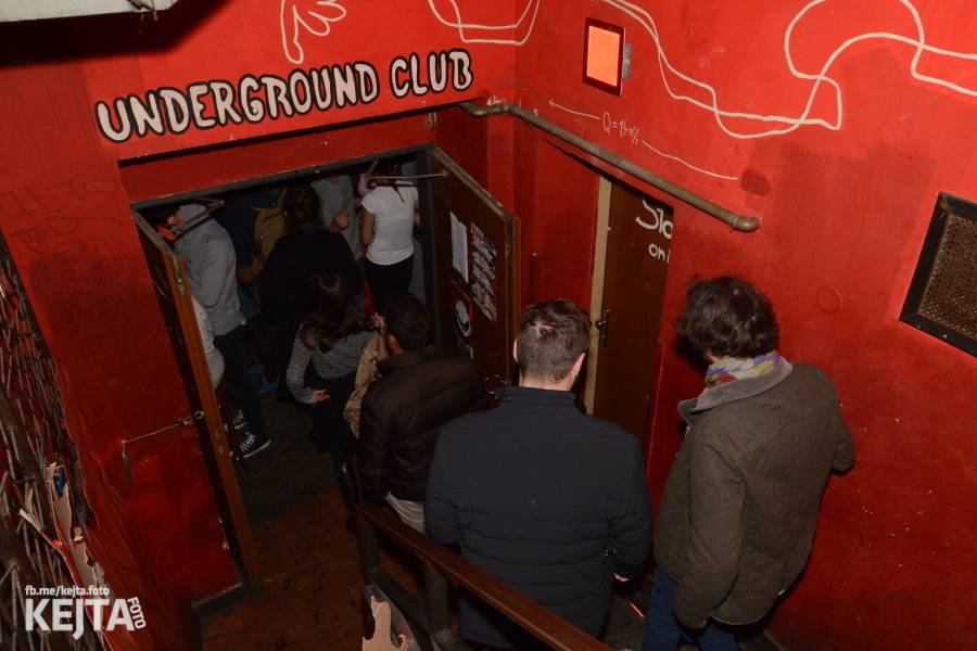 Klub Chapeau Rouge oslavil své 98. narozeniny, zahráli Kapitán Demo, Vložte kočku nebo Ghost Of You