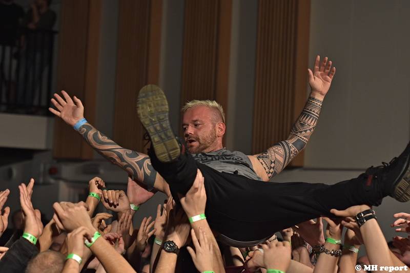 Trautenberk a Cocotte Minute rozpoutali peklo ve vyprodané Šeříkovce