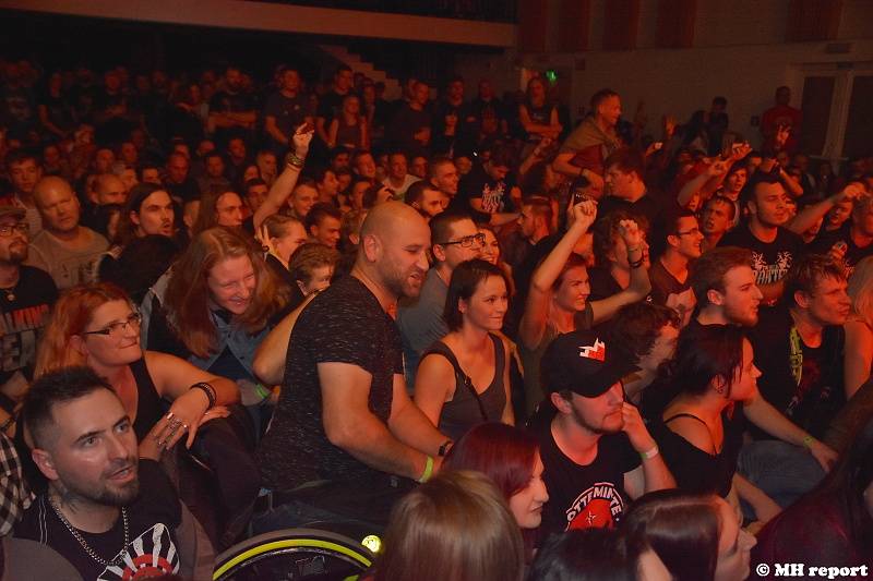 Trautenberk a Cocotte Minute rozpoutali peklo ve vyprodané Šeříkovce