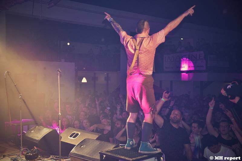 Trautenberk a Cocotte Minute rozpoutali peklo ve vyprodané Šeříkovce