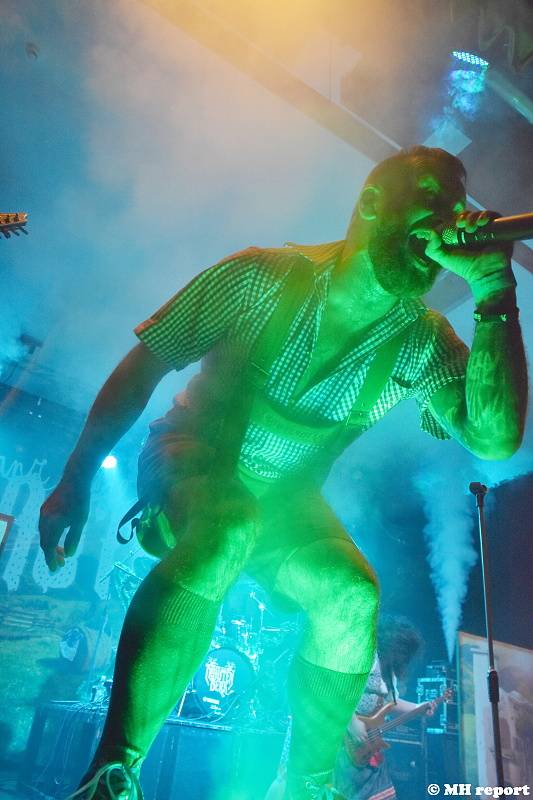 Trautenberk a Cocotte Minute rozpoutali peklo ve vyprodané Šeříkovce