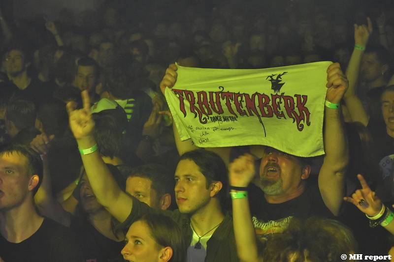 Trautenberk a Cocotte Minute rozpoutali peklo ve vyprodané Šeříkovce