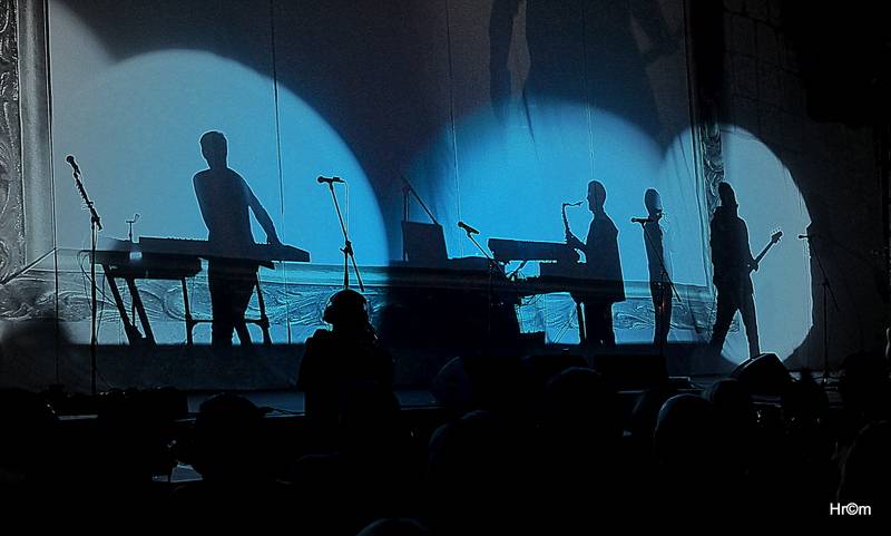 Chinaski vyprodali arénu v Hradci Králové a předvedli ohromující show