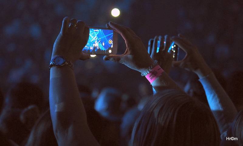 Chinaski vyprodali arénu v Hradci Králové a předvedli ohromující show